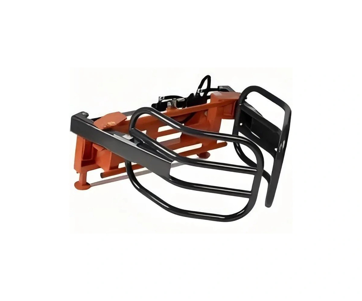 Round bale clamp with two curved hydraulic arms